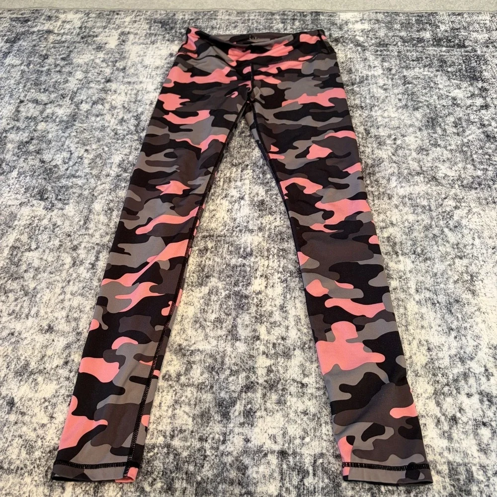 Nicole Miller NEW YORK ACTIVE Camo Print Legging Yoga Pant Activewear Size Small